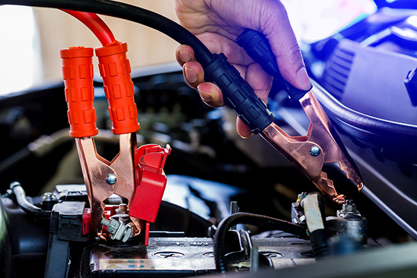 5 Big Mistakes to Avoid When Jump Starting a Car | Kwik Kar Auto Repair